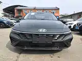 Photo 2 - Hyundai Elantra