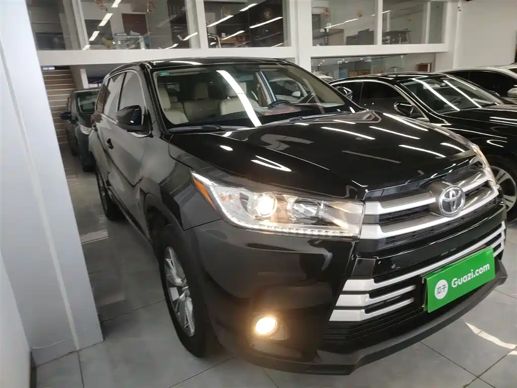 Toyota Highlander 2018 2.0T 2WD Elite 5-Seater China VI фото 23