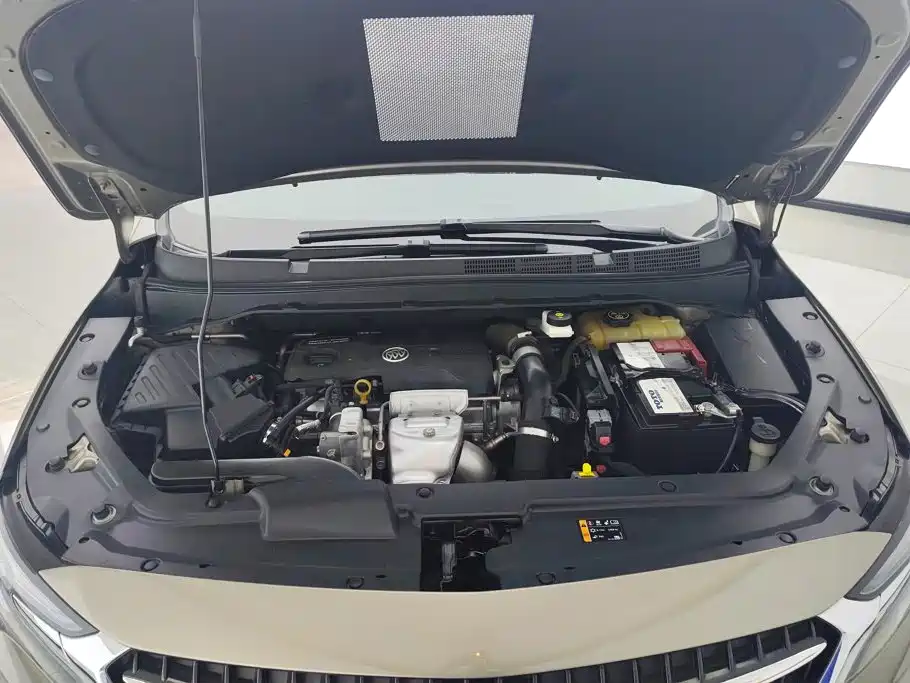 Buick GL6 2022 2021 323T Mild Hybrid Connected Premium Trim