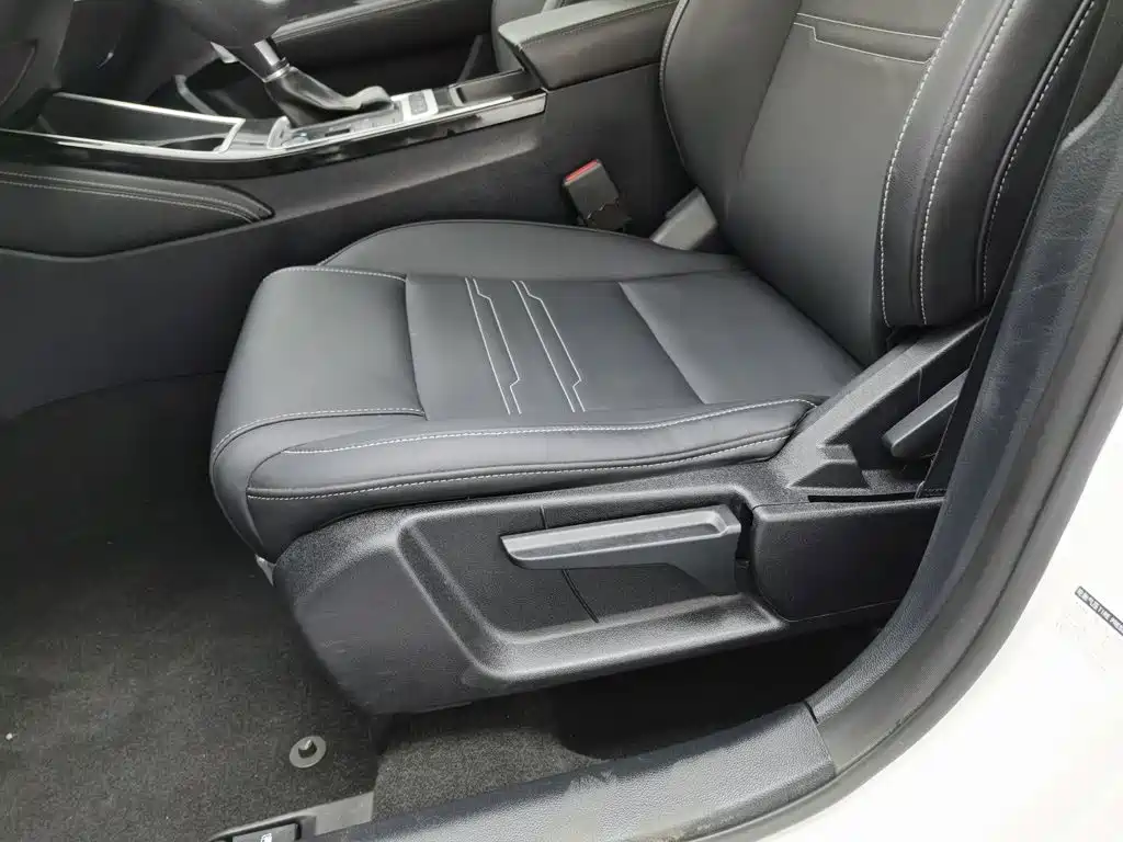 BYD Qin 2020 2019 1.5L Automatic Luxury Edition