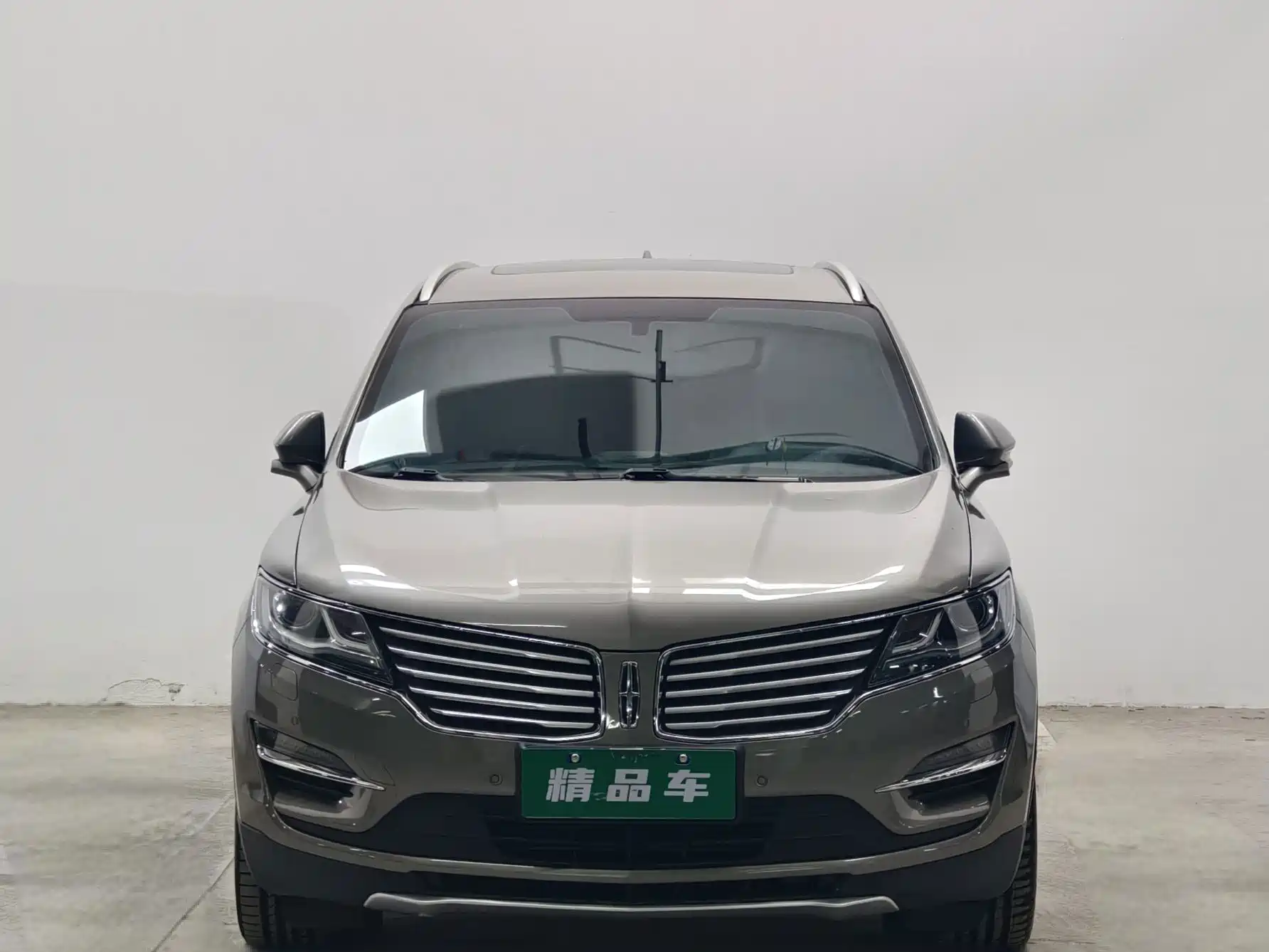 صورة 2 - Lincoln MKC