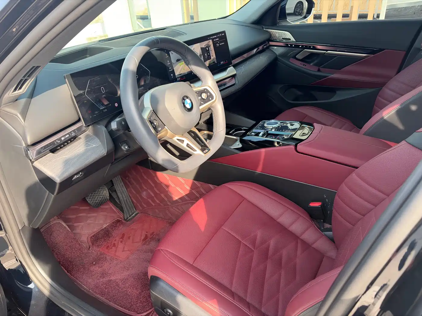 BMW 5 Series 2025 530Li Premium M Sport Package фото 7