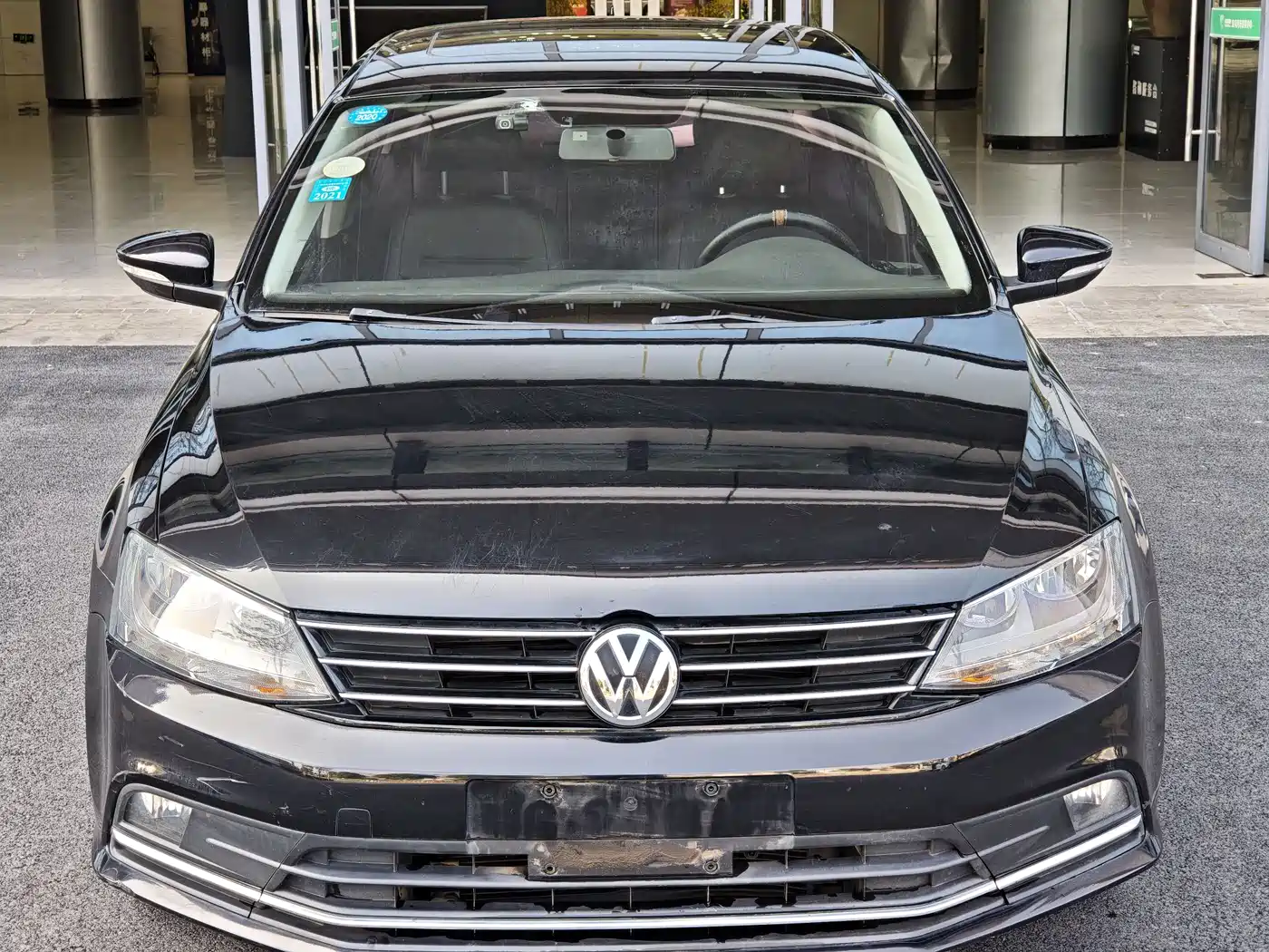 Volkswagen Sagitar 2017 1.6L Automatic Comfort фото 2
