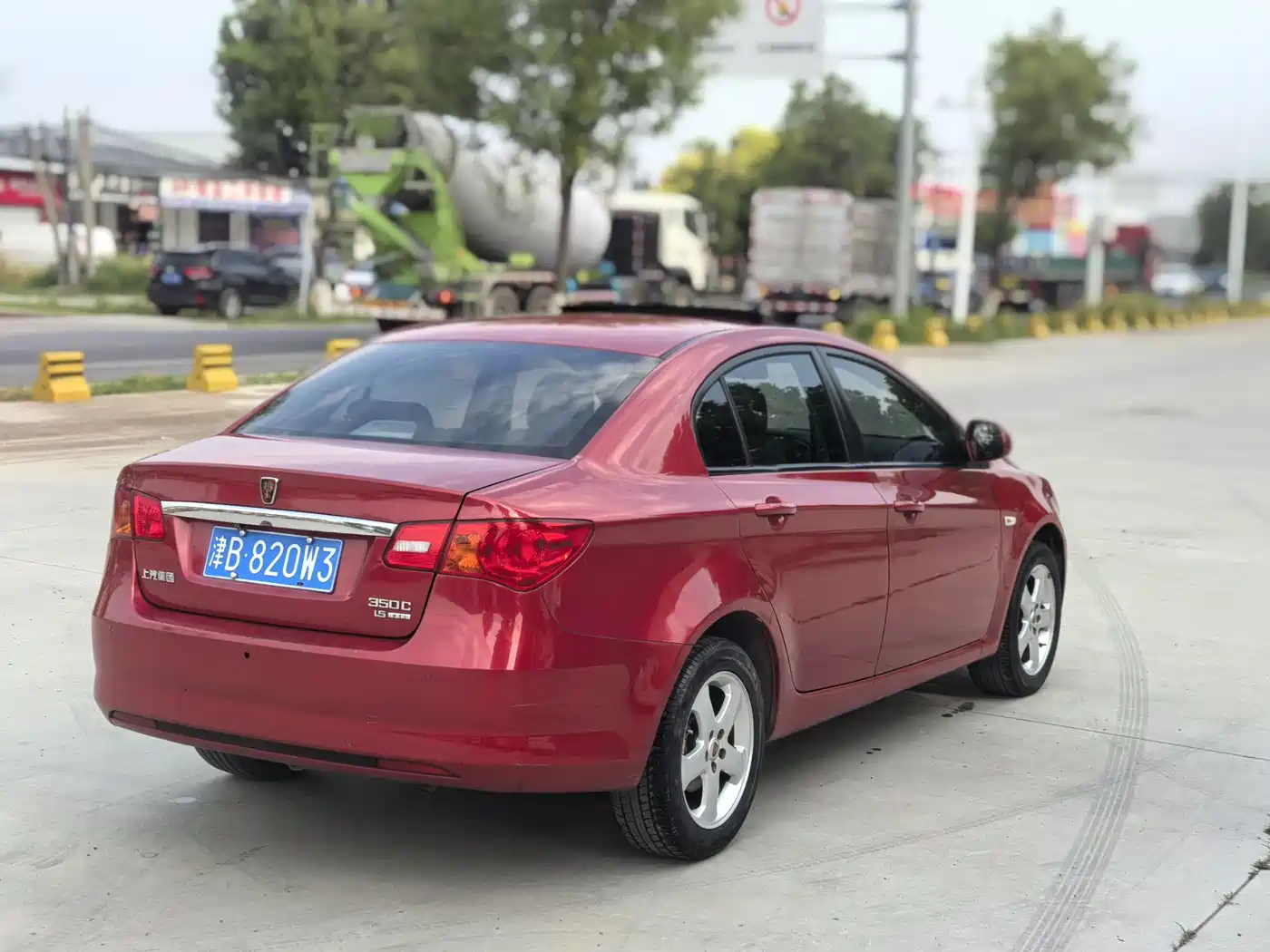 Roewe 350 2013 2013 350C 1.5L Automatic Joy Edition