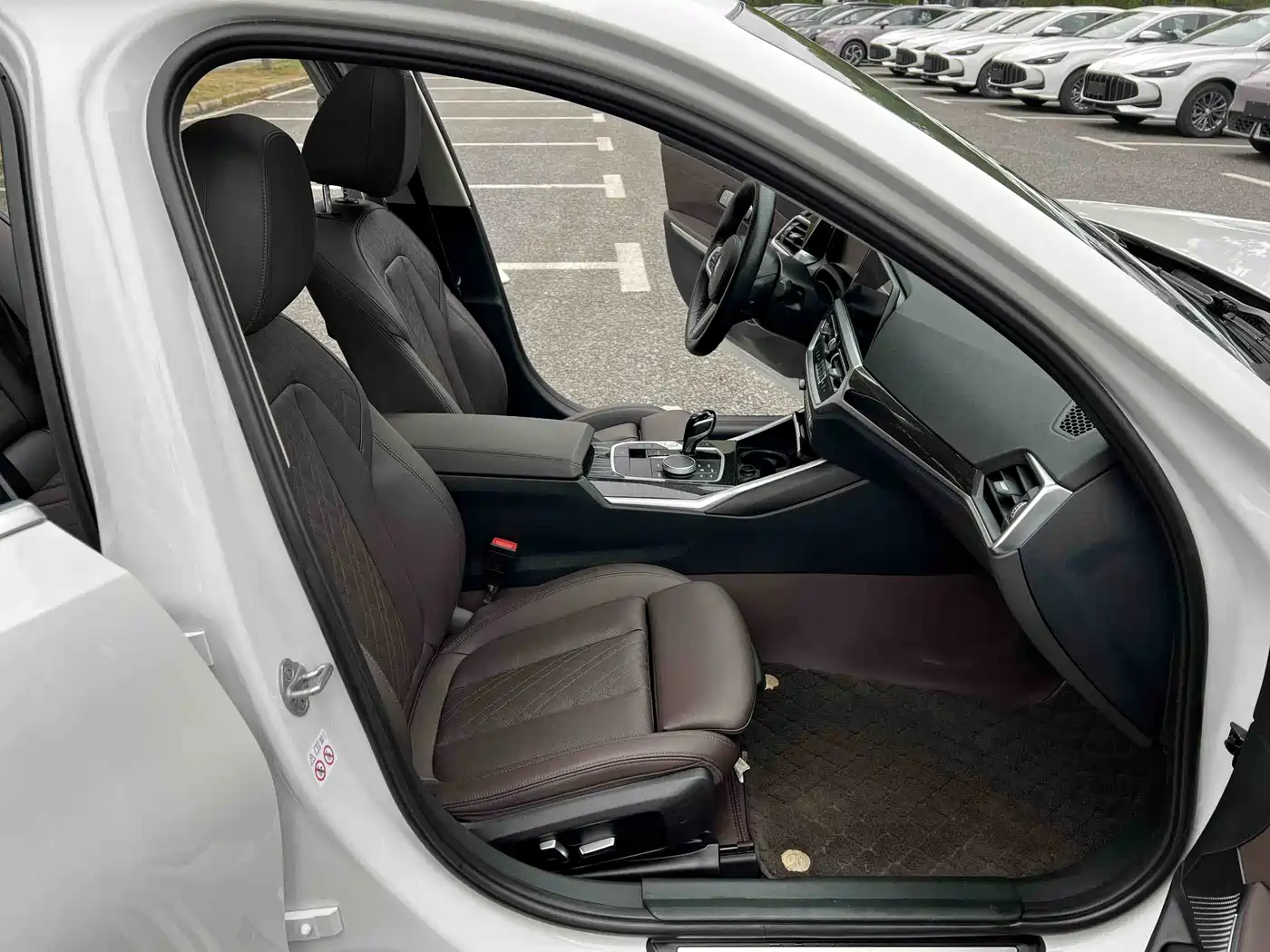 BMW 3 Series 2022 Facelift 325i M Sport Package фото 8