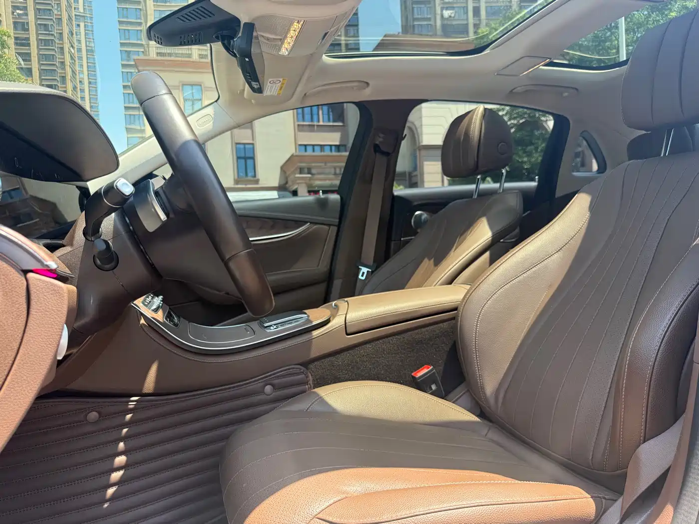 Mercedes-Benz E-Class 2023 Facelift E 300 L Fashion фото 9