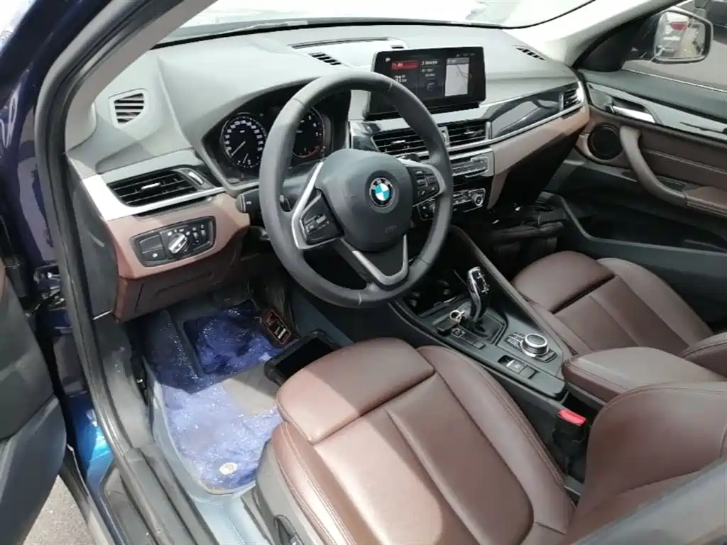 BMW X1 2020 sDrive25Li Leading Model фото 10