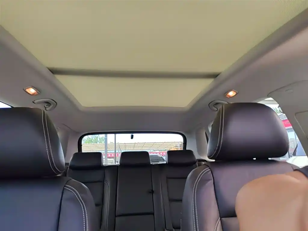 Volkswagen Tiguan 2016 Model 300TSI Automatic 2WD Luxury Edition фото 18