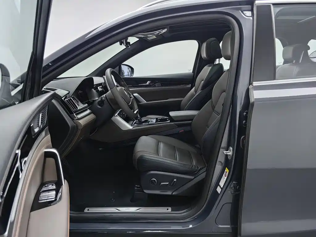 BYD Tang 2020 2021 2.0T Automatic Flagship