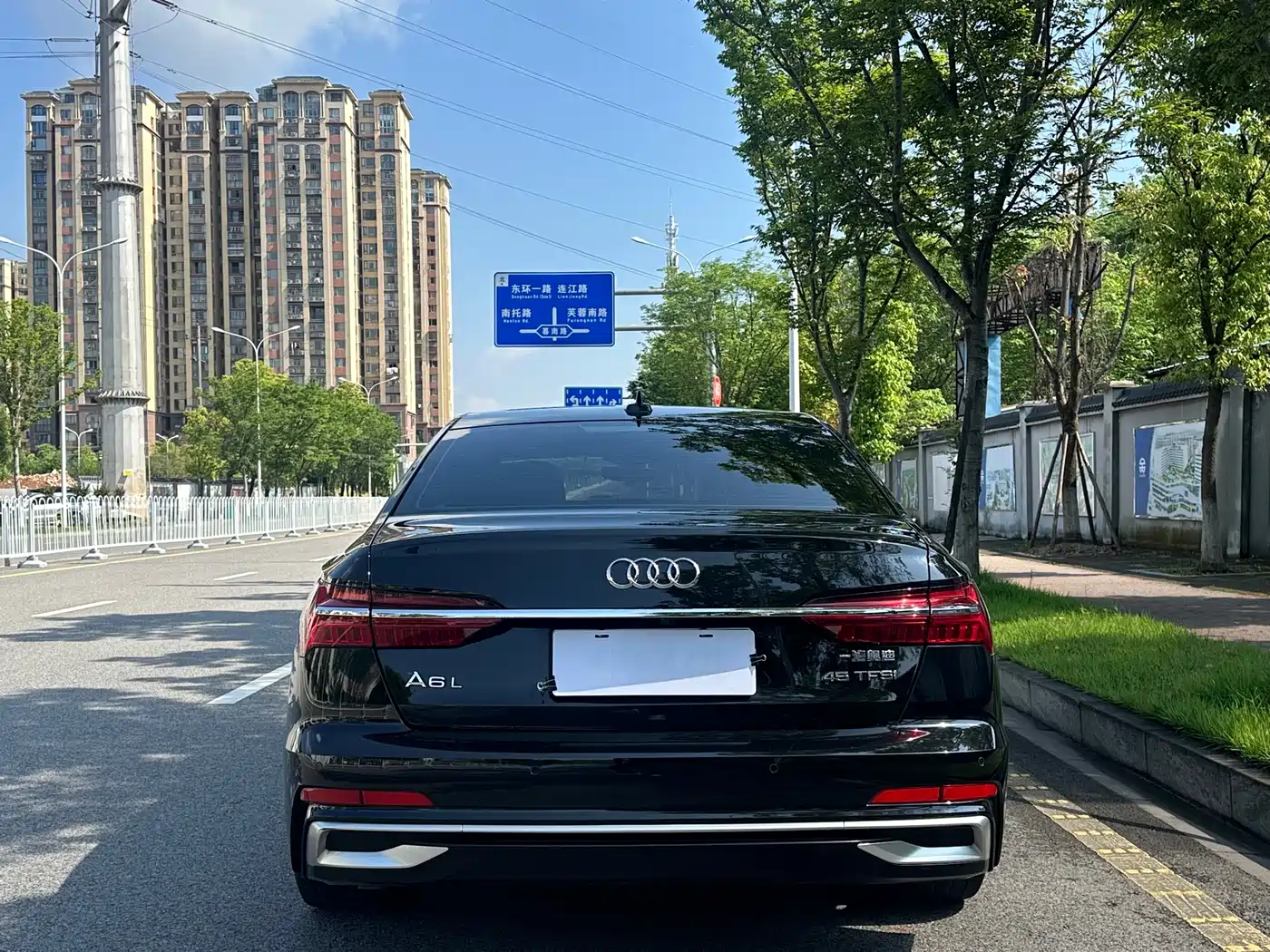 Audi A6L 2023 45 TFSI Premium Selection Dynamic фото 5