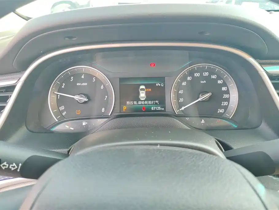 Buick Excelle 2021 Exemplar 1.5L Auto Progressive фото 14