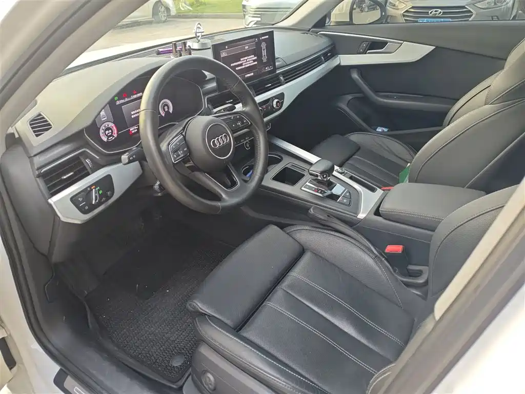 Audi A4L 2020 40 TFSI Fashion Dynamic Edition фото 9