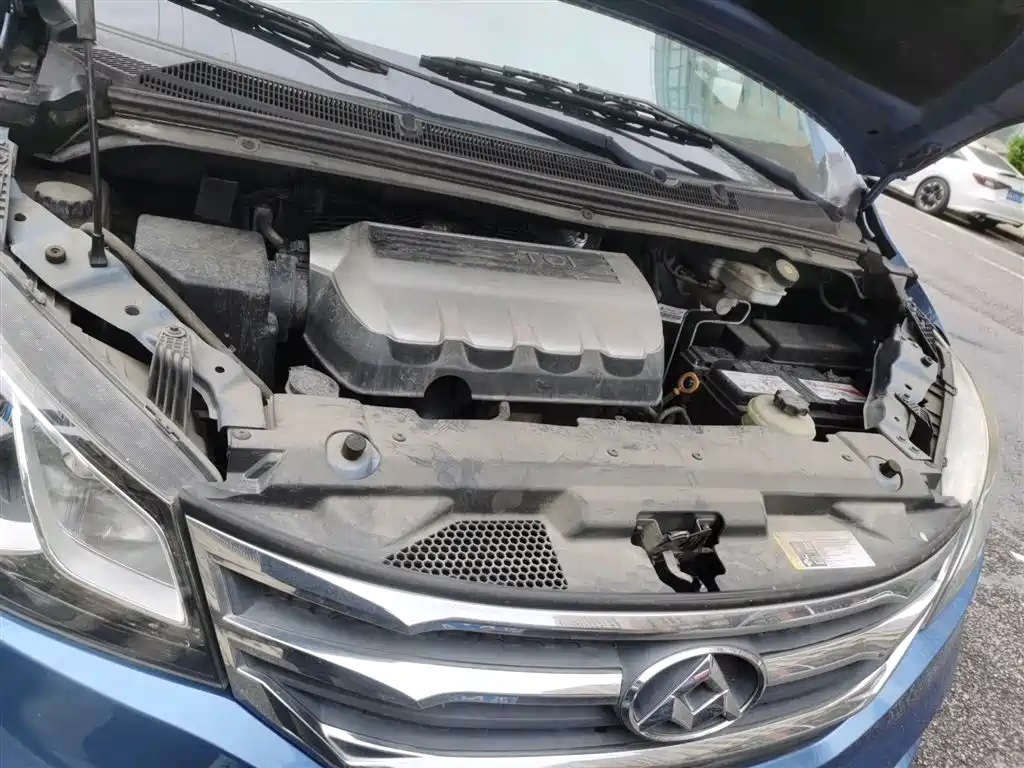 SAIC Maxus Maxus G10 2016 1.9T Manual Elite Edition Diesel China V фото 11