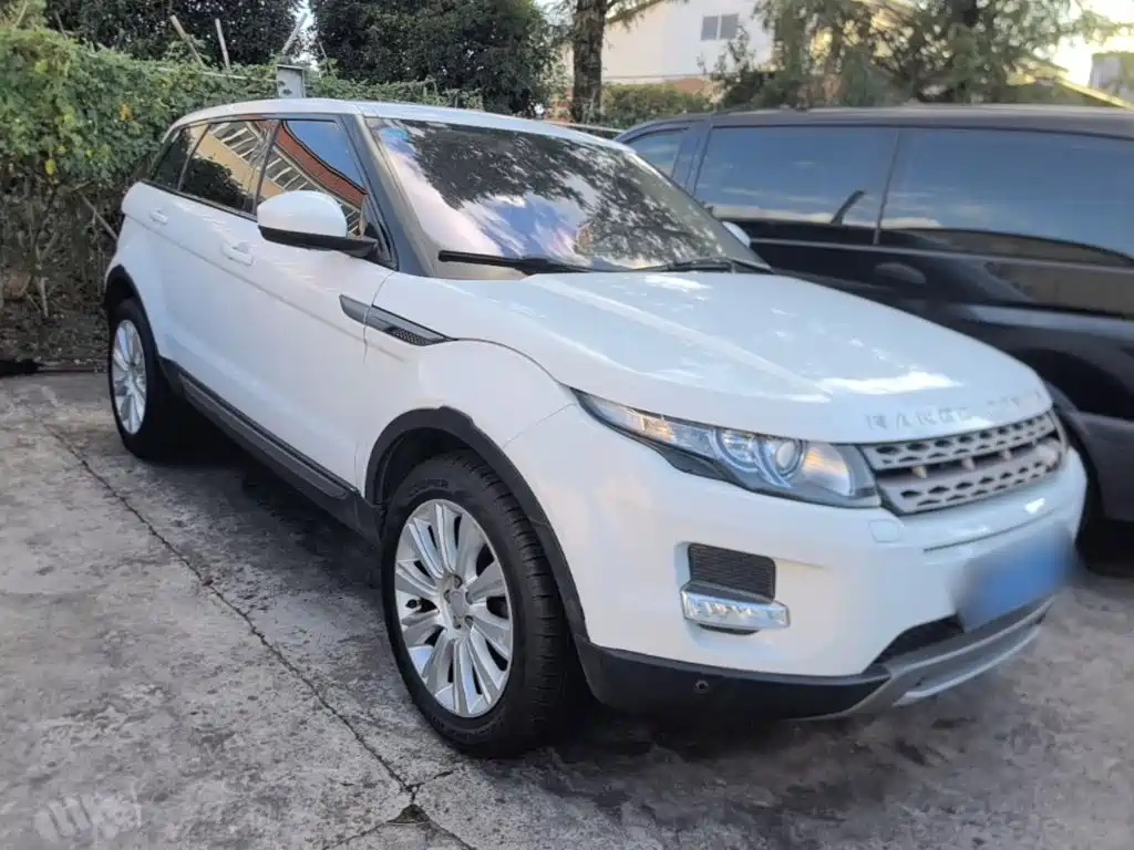 Land Rover Range Rover Evoque 2016 2015 2.0T 5-Door Intelligent Edition