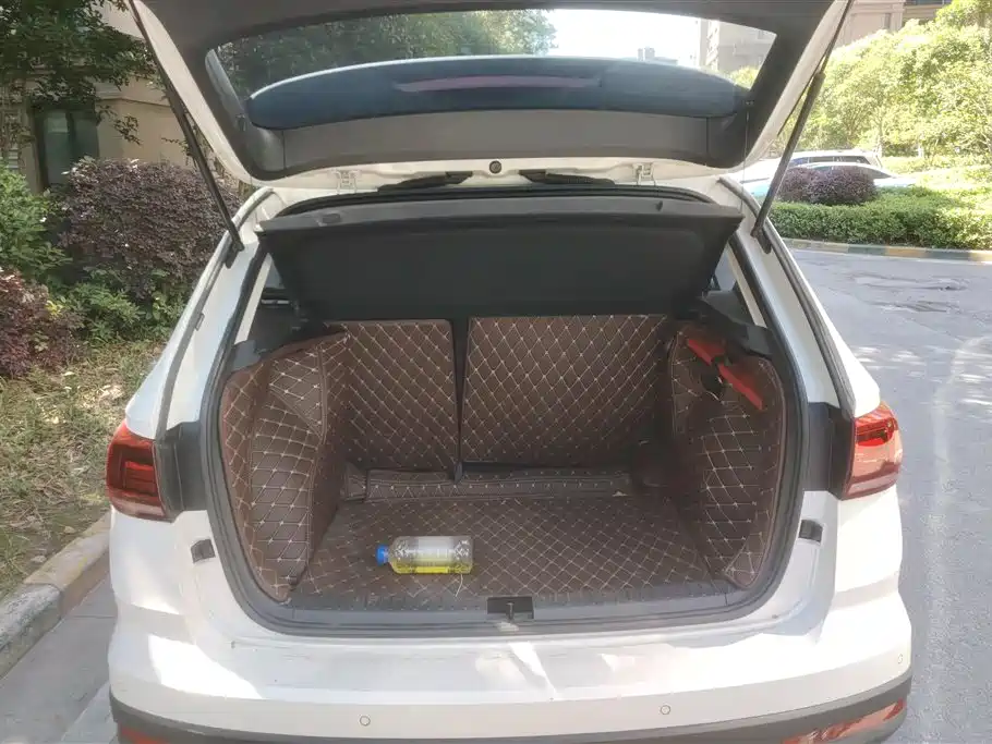 Volkswagen Tharu 2019 280TSI 2WD Luxury Edition China V фото 4