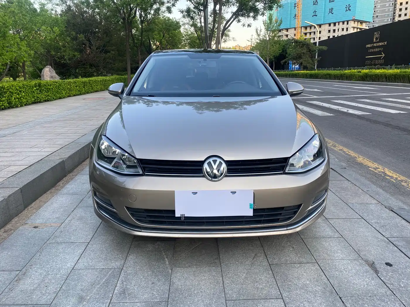Volkswagen Golf 2014 1.6L Automatic Comfort фото 2