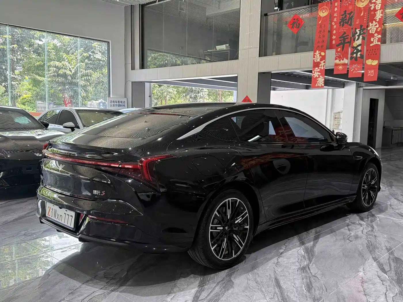Nezha Auto Nezha S 2023 2024 Model Range Extender 1060 Lite