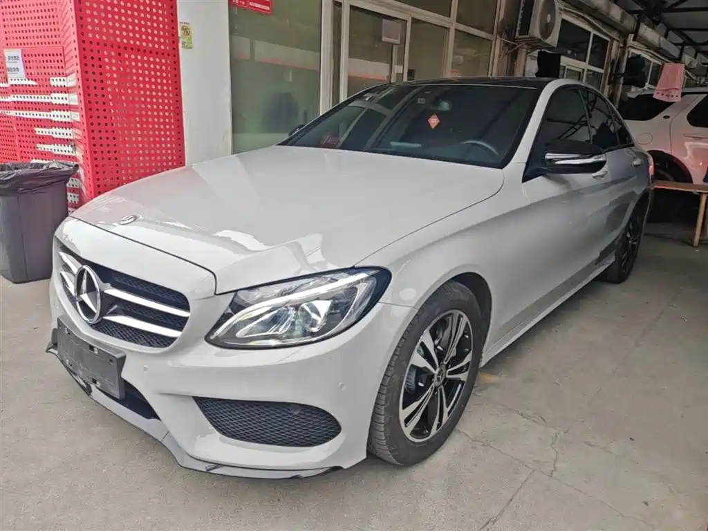 Mercedes-Benz C-Class 2018 C 200 Sport Edition фото 2
