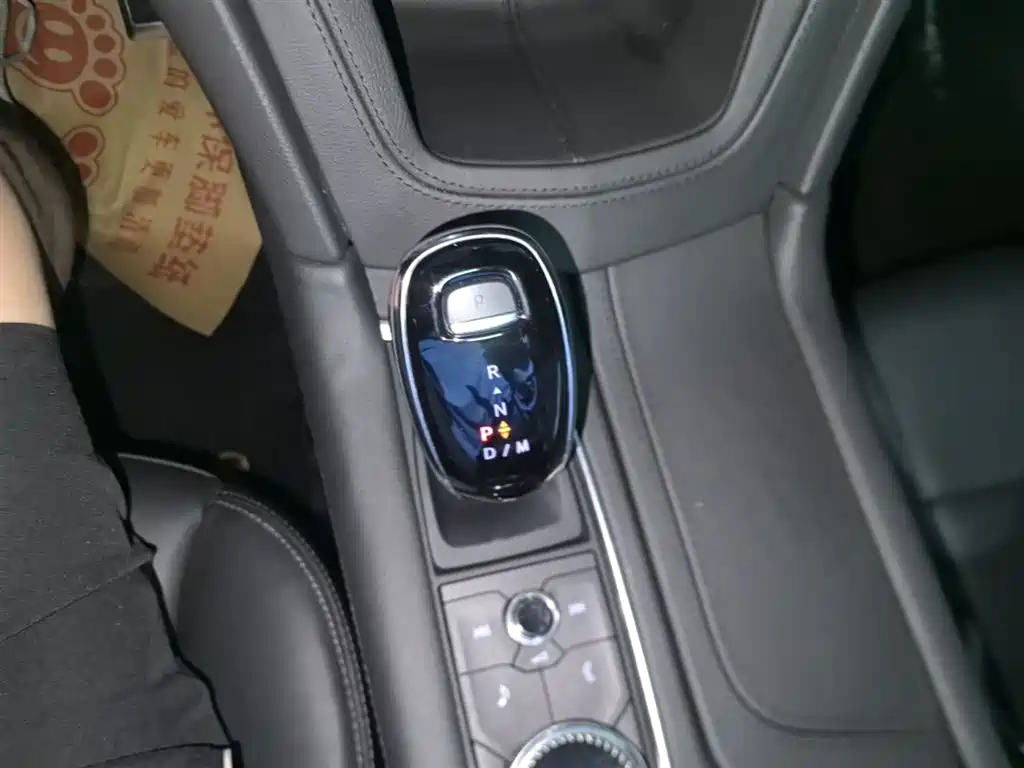 Cadillac XT5 2022 2.0T AWD Luxury (Hummingbird Edition) фото 14