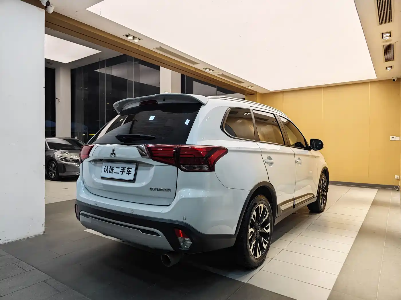 Mitsubishi Outlander 2019 2.0L 2WD Enjoy 5-Seater China VI фото 30