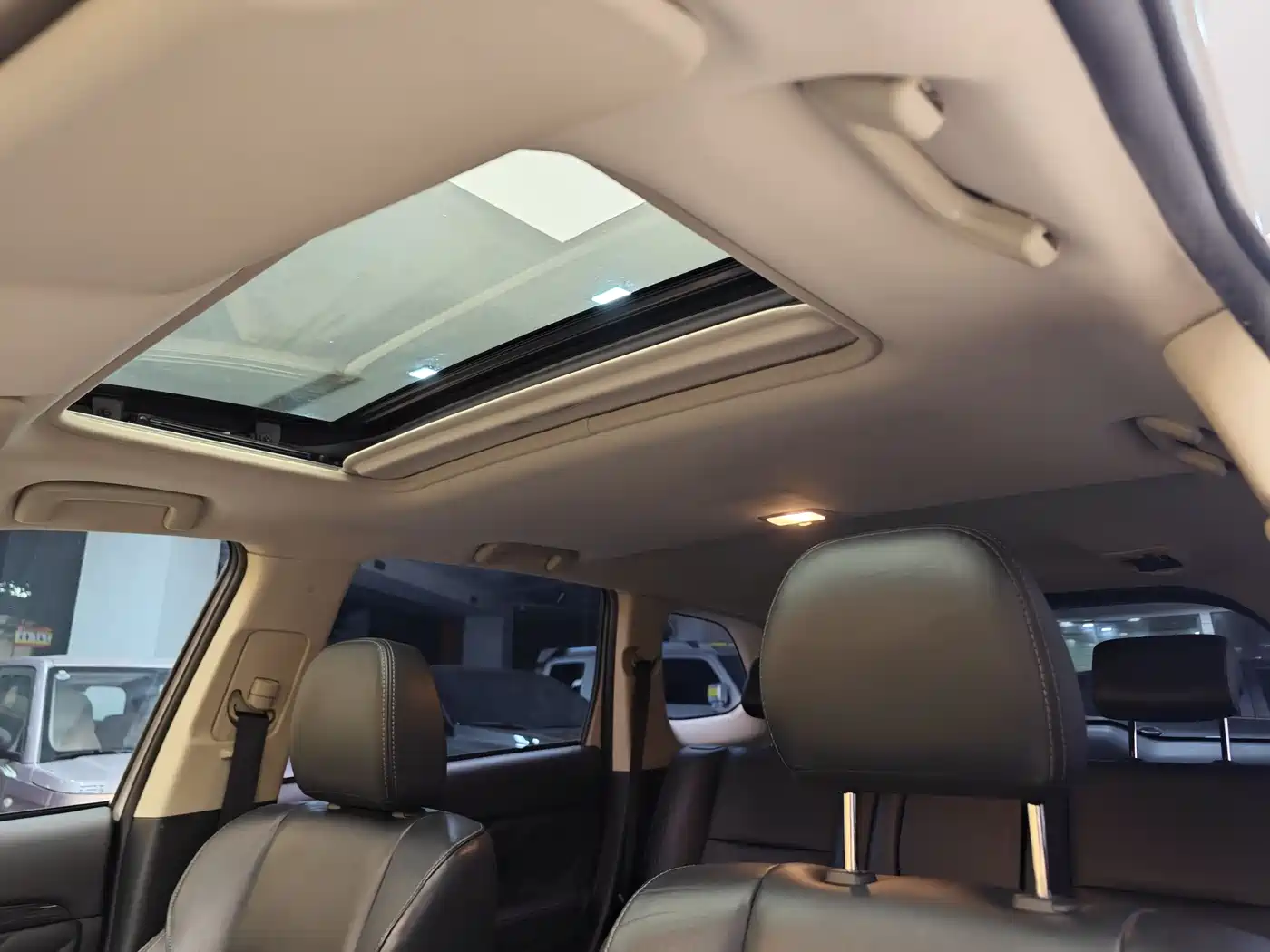 Mitsubishi Outlander 2019 2.0L 2WD Enjoy 5-Seater China VI фото 13