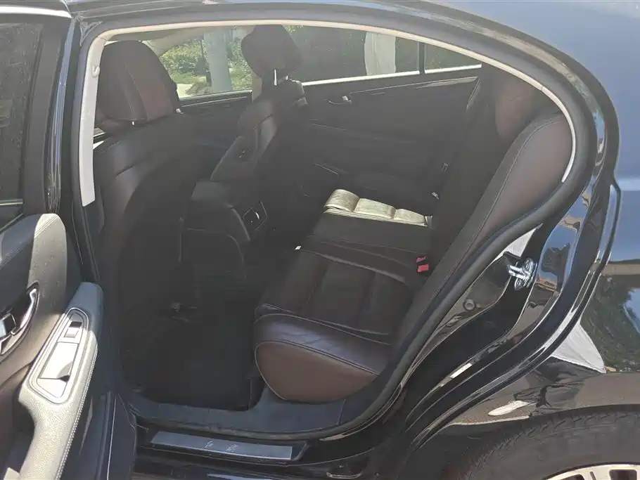 Hongqi H7 2019 2.0T Elite Edition фото 11