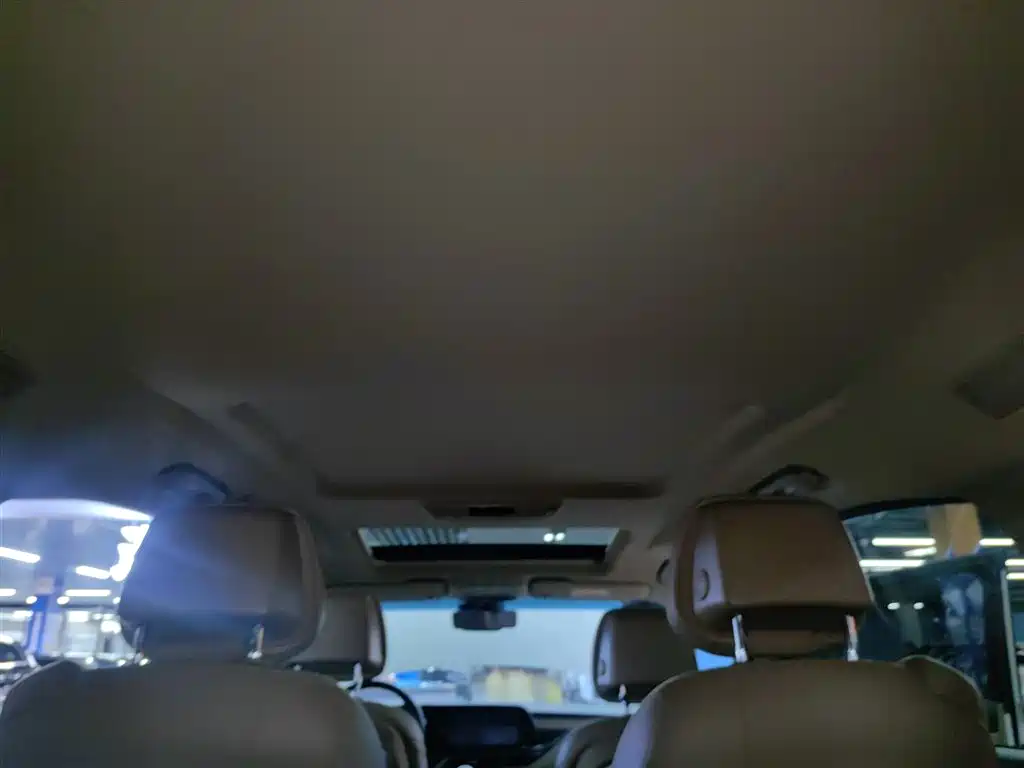 Buick GL8 2021 ES Landlord 653T Premium фото 8