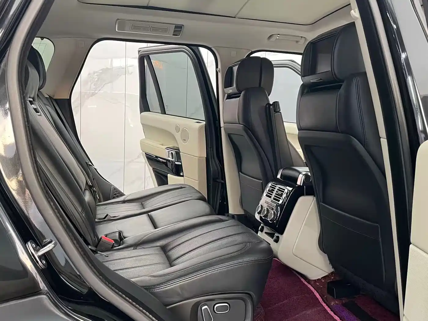 Land Rover Range Rover 2012 5.0 SC V8 Ultimate Genesis Edition фото 15