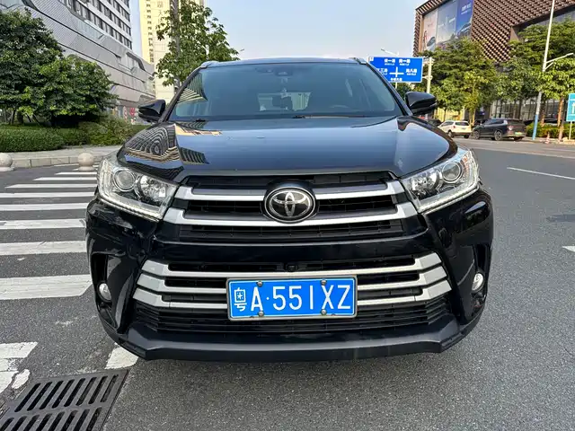Toyota Highlander 2020