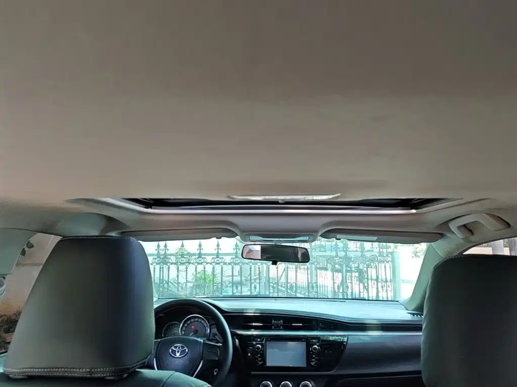 Toyota Levin 2014 1.6G CVT Elite Edition фото 18
