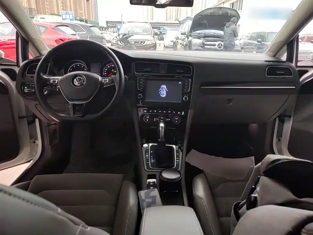 Volkswagen Golf 2015 1.4TSI Automatic Flagship фото 10