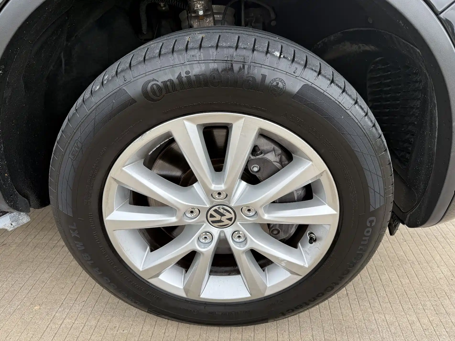 Фото 20 - Volkswagen Touareg
