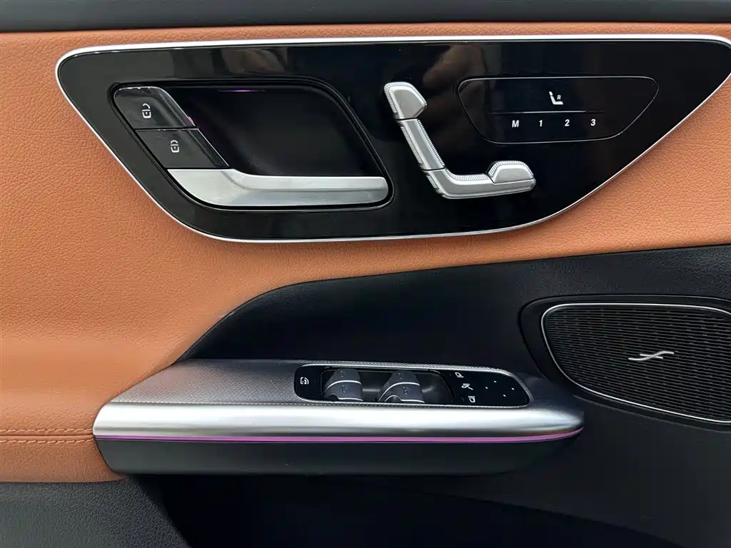 Mercedes-Benz GLC 2024 GLC 300 L 4MATIC Dynamic 7-seater фото 24