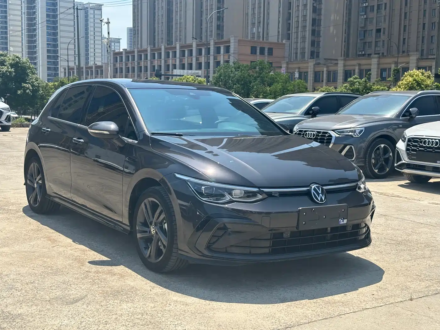 Volkswagen Golf 2021 280TSI DSG R-Line фото 3