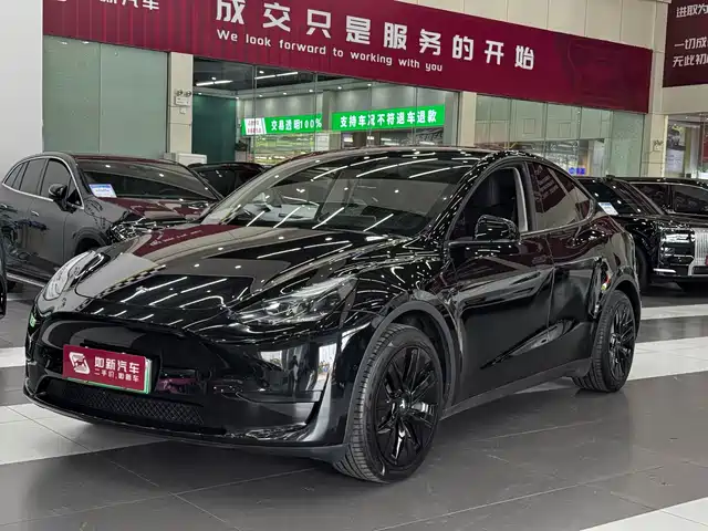 Tesla Model Y 2022 Facelift Rear-Wheel Drive Version — фото 1