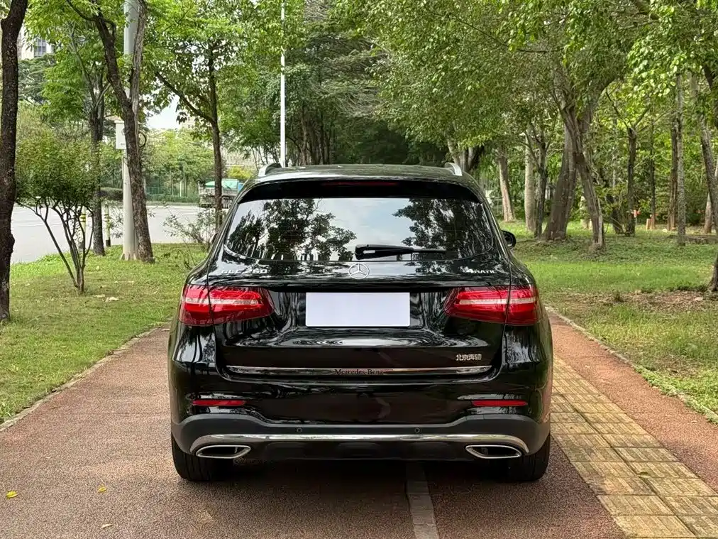 Mercedes-Benz GLC 2018 Facelift GLC 260 4MATIC Dynamic фото 5