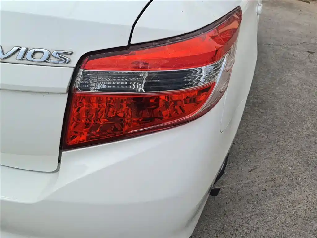 Toyota Vios 2014 1.5L Automatic Wisdom Edition фото 8
