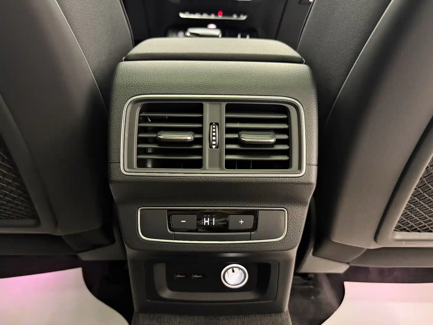 Audi Q5L 2021 45 TFSI Luxury Dynamic фото 15