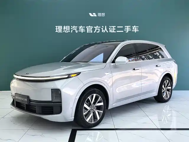 Li Auto Li L8 2023 Pro