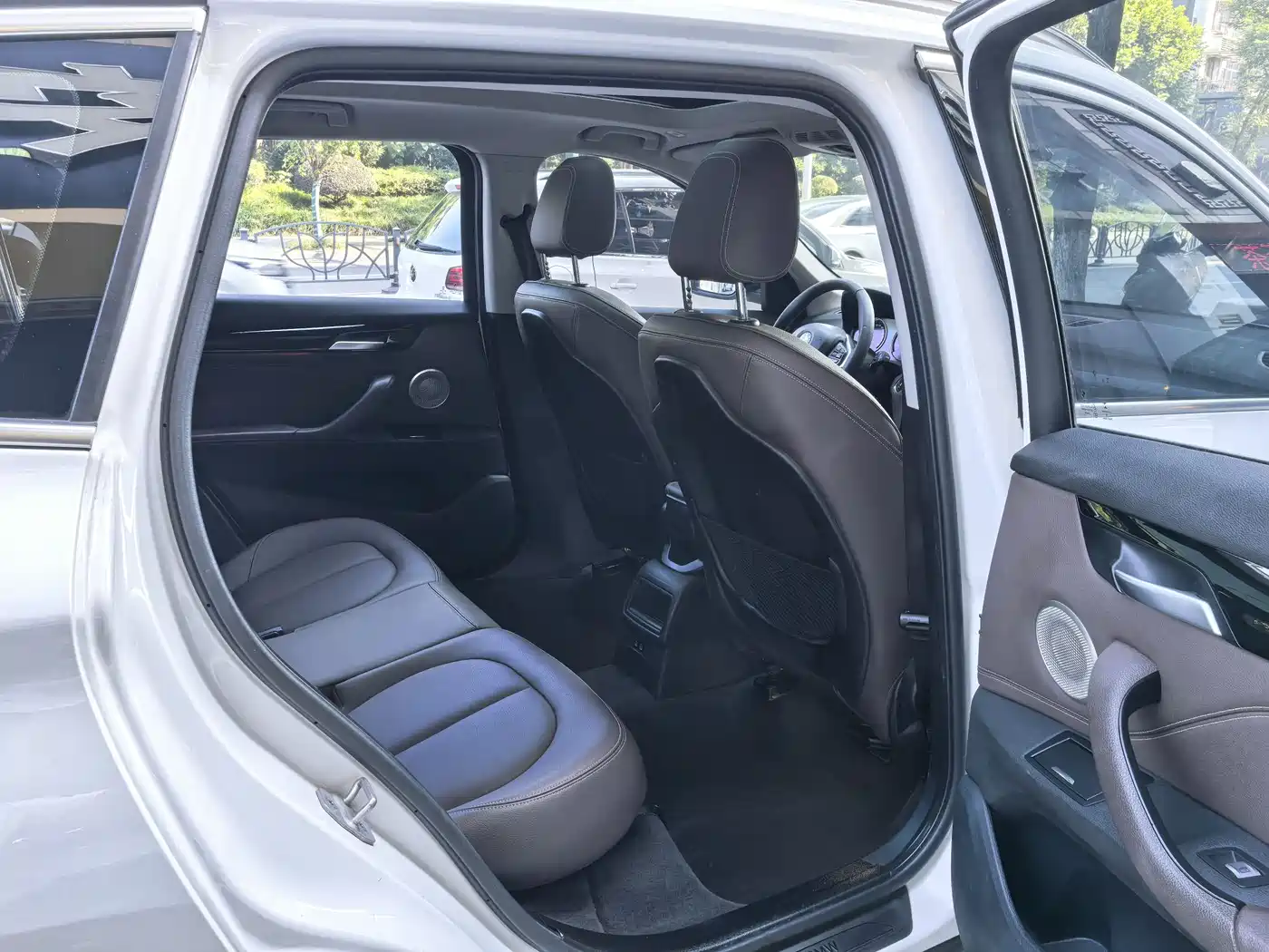 BMW X1 2021 sDrive20Li Fashion фото 16