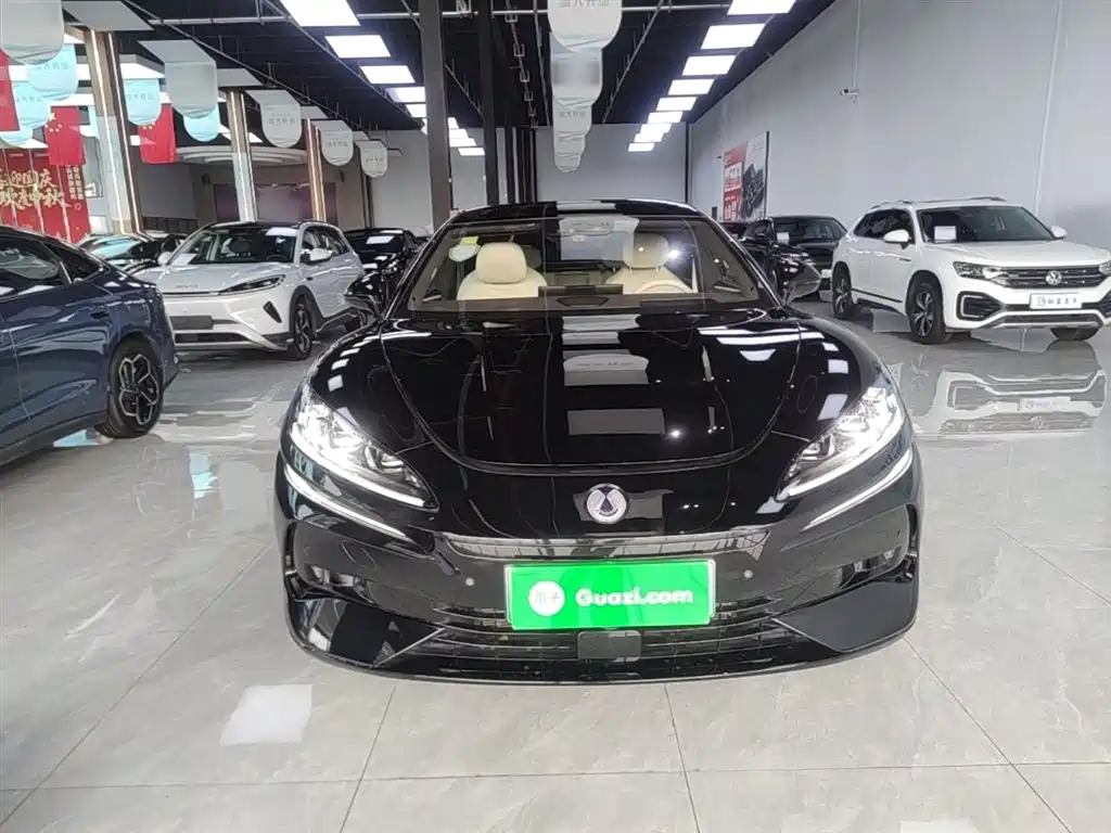 Denza Z9 2024 Model 1100km AWD Max Edition фото 3