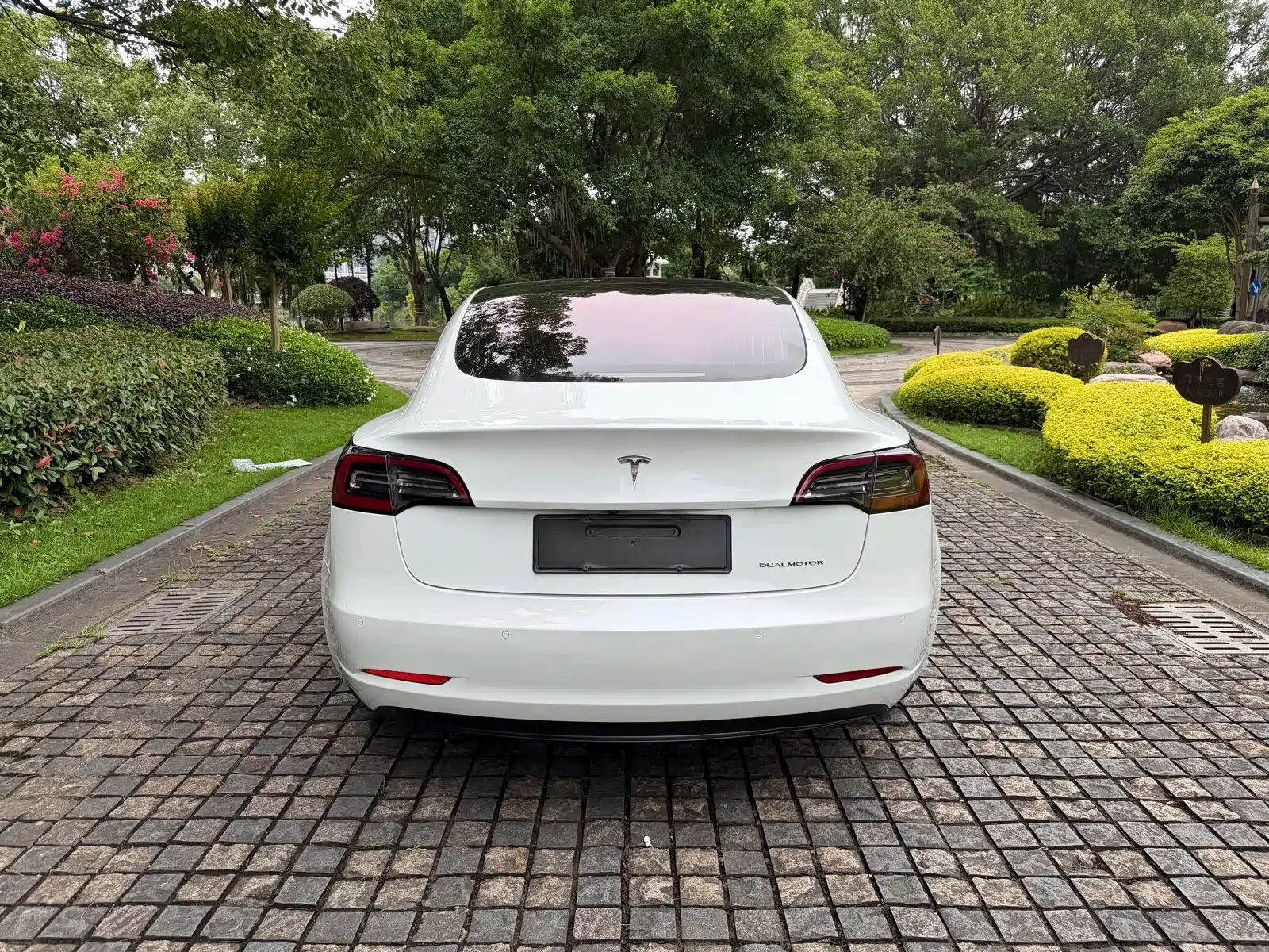 Фото 9 - Tesla Model 3 (Import)