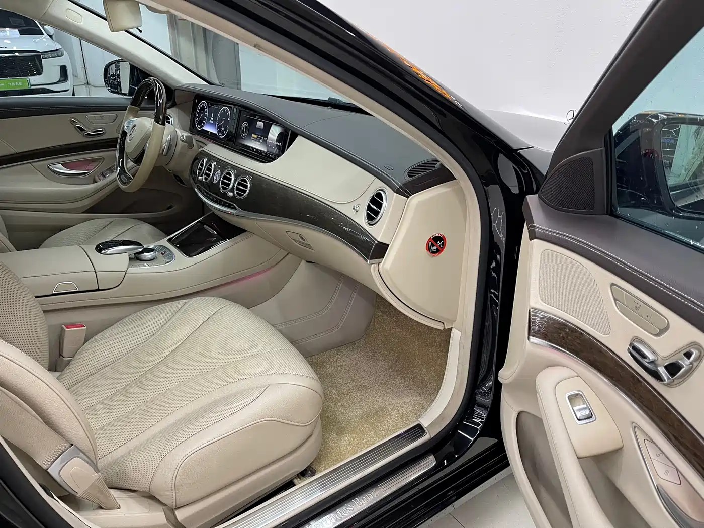 Mercedes-Benz S-Class 2014 S 320 L Business фото 11