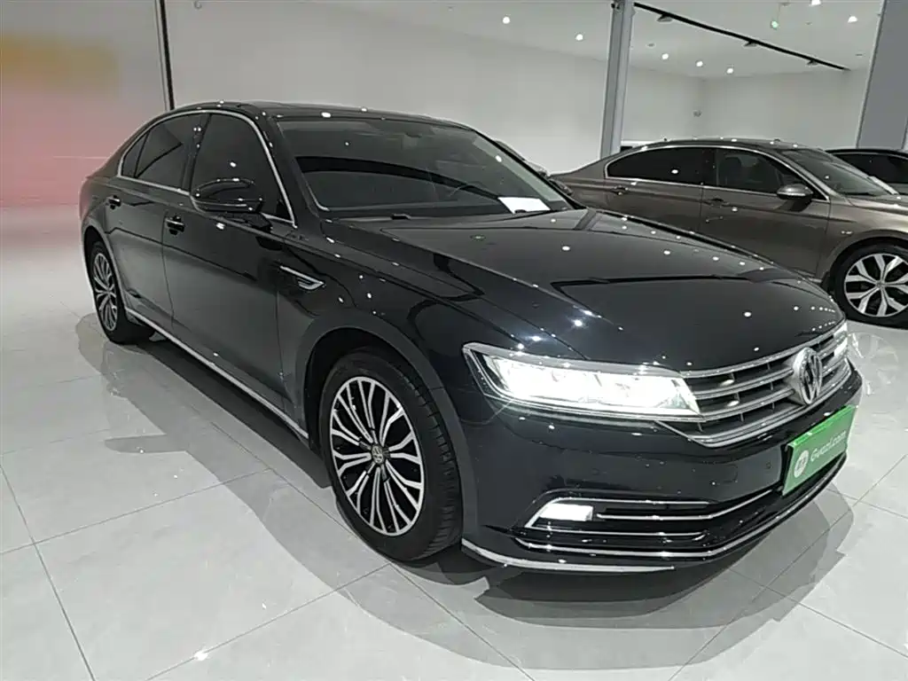 Volkswagen Phideon 2019 380TSI 2WD Business Edition China V фото 4