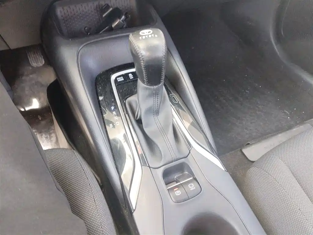 Toyota Levin 2022 Dual Engine 1.8H E-CVT Luxury Edition фото 10