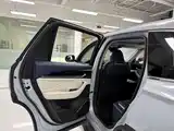 Фото 13 - Geely Monjaro