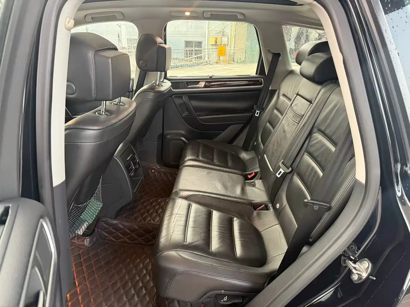 Volkswagen Touareg 2011 3.0TSI Comfort фото 7