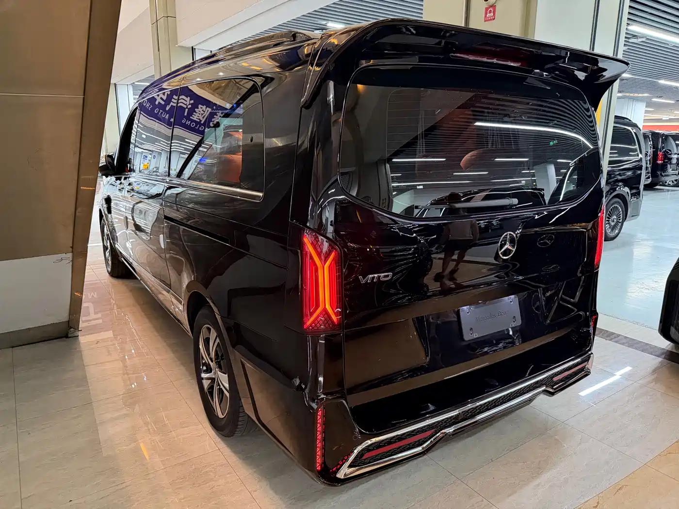 Mercedes-Benz Vito 2021 2.0T Business Edition 7-seater фото 18