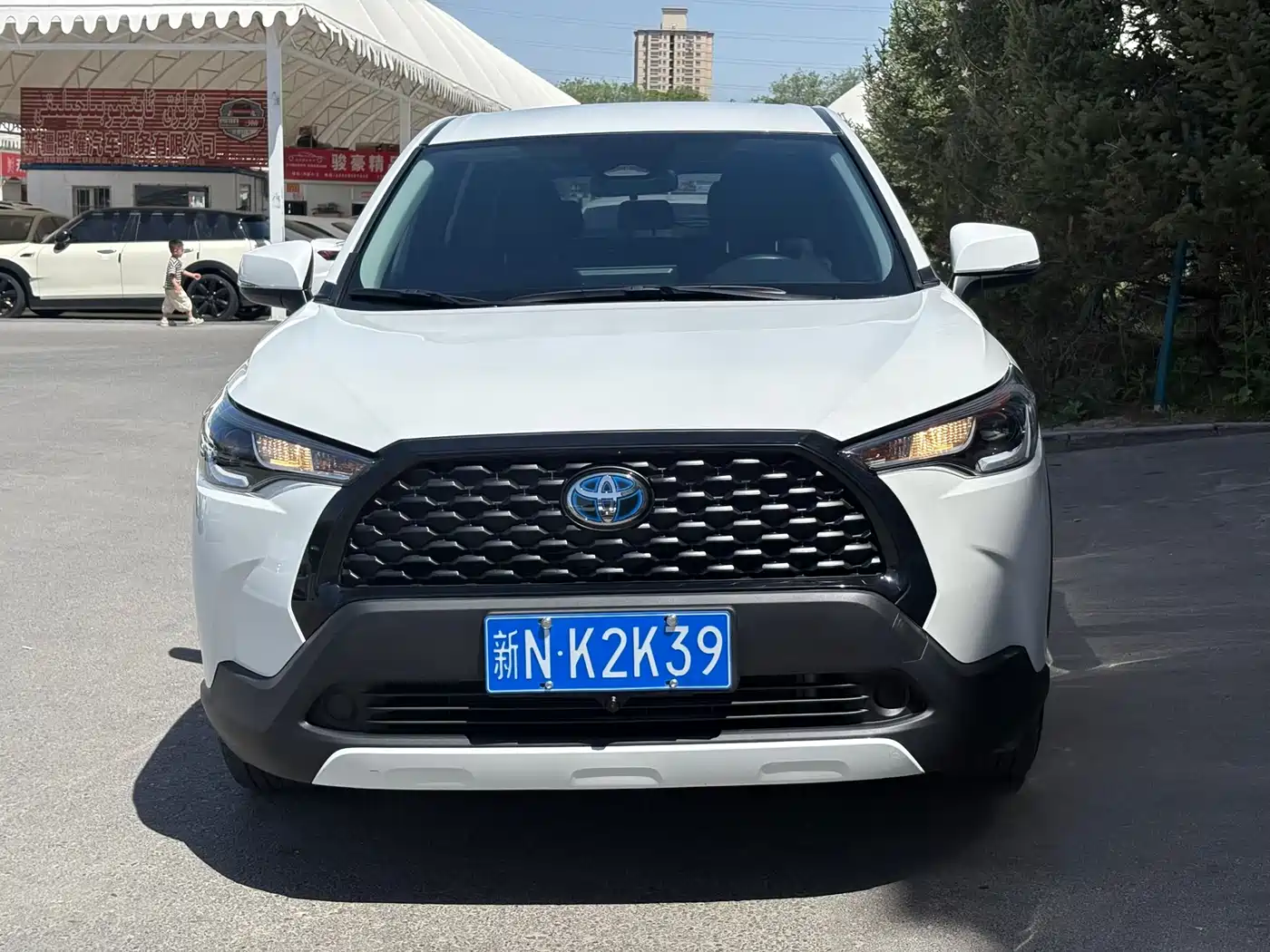 Toyota Corolla Cross 2024 2.0L Smart Hybrid Dual Engine Pioneer Edition фото 2