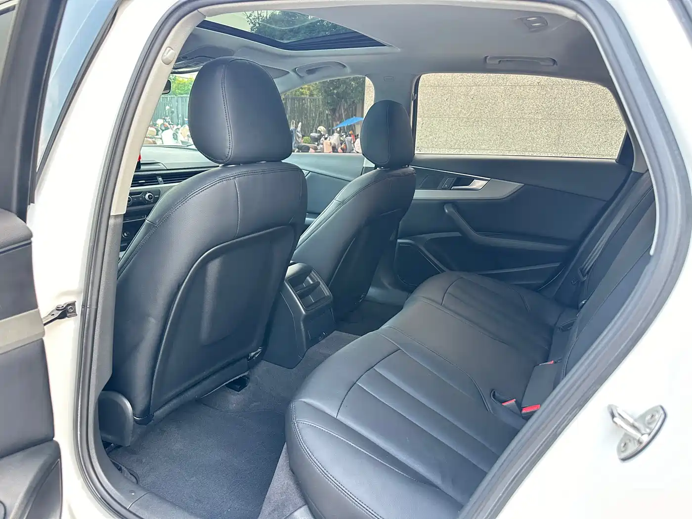 Audi A4L 2018 30th Anniversary 40 TFSI Progressive фото 8